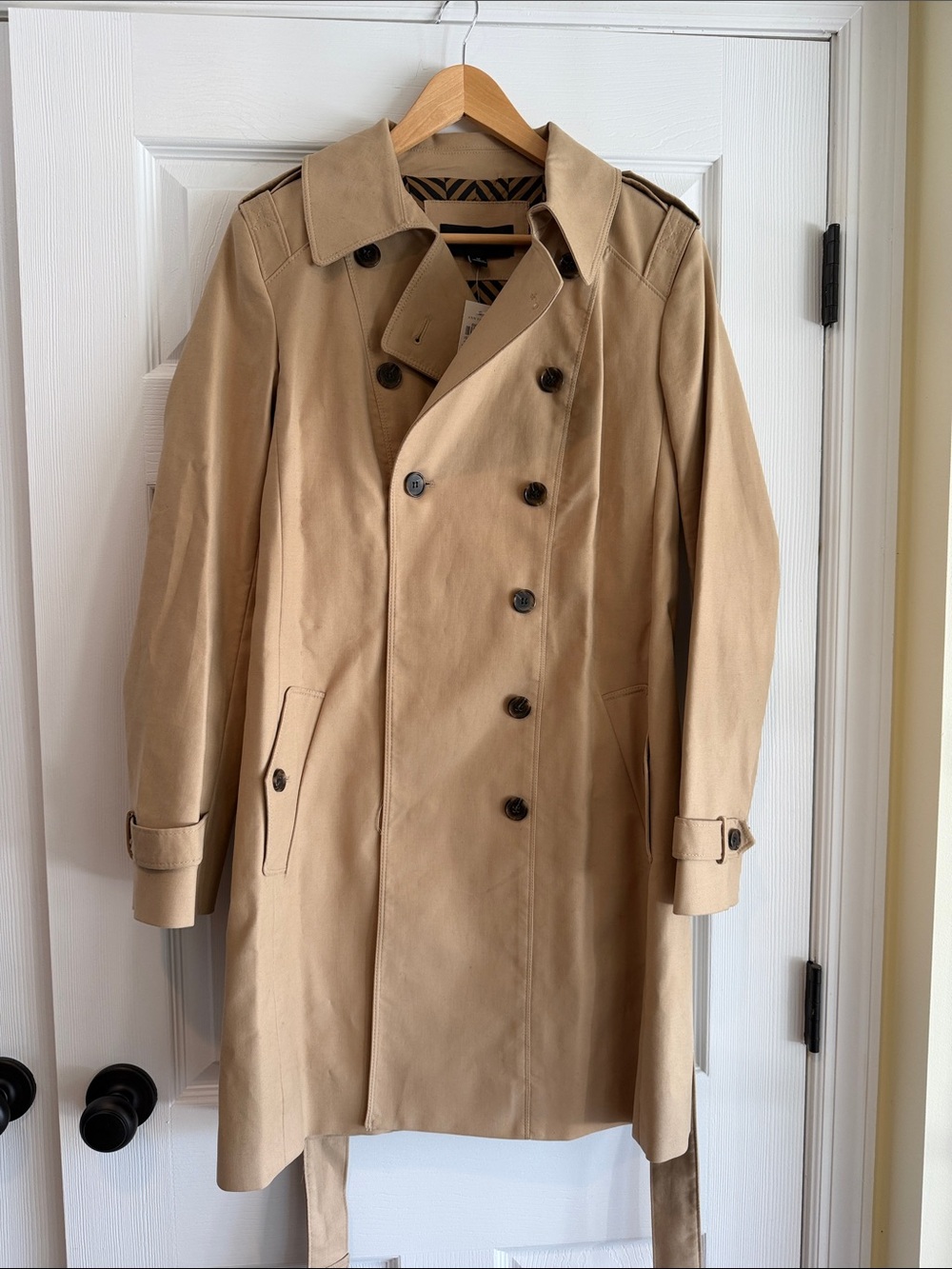 Ann Taylor Double-Breasted Trench Coat in Tan NWT